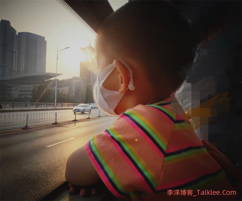 小时候真傻,居然盼着长大......