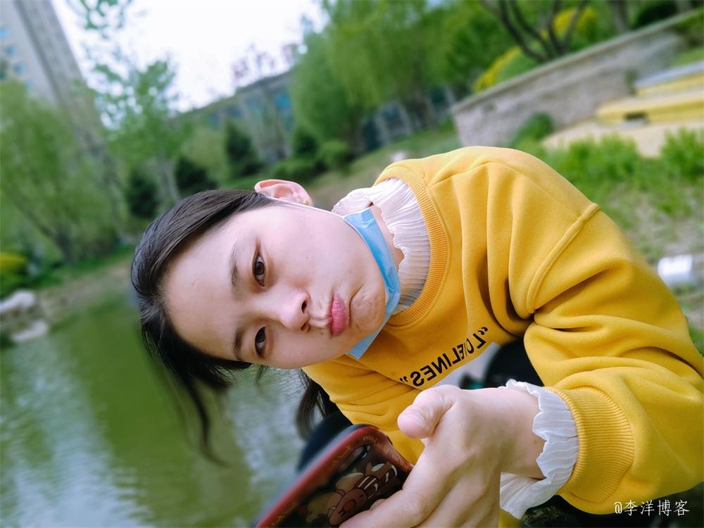 结婚4周年,既许一人以偏爱,愿尽余生之慷慨,感谢一路有你。