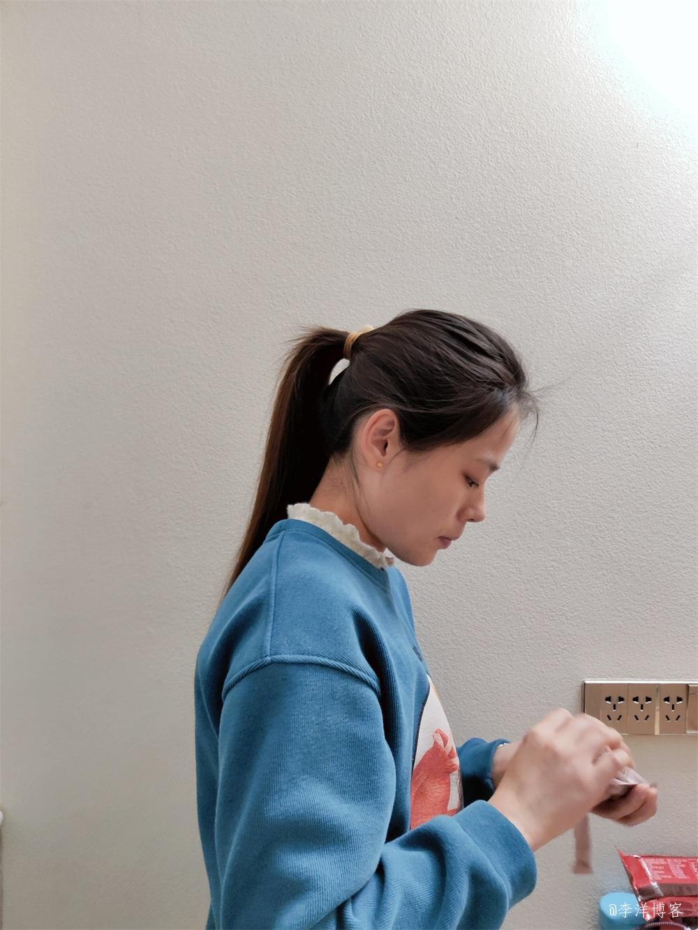 结婚4周年,既许一人以偏爱,愿尽余生之慷慨,感谢一路有你。